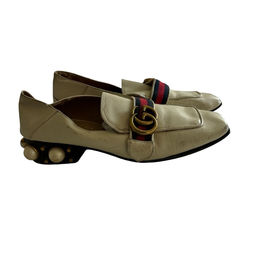 Authentic Gucci Peyton GG Sylvie Pearl Studded Loafer White Size 37